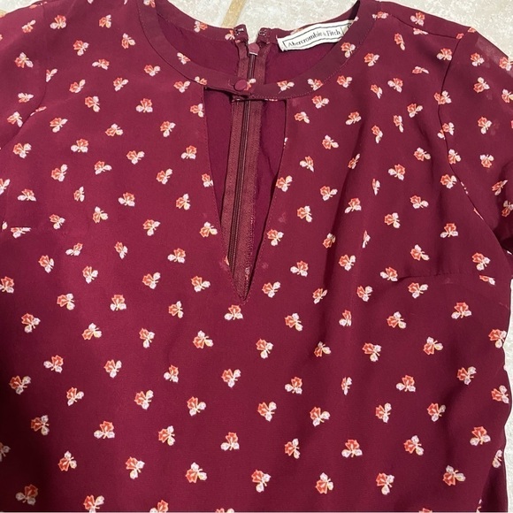 Abercrombie & Fitch Choker Neck Winter Floral Romper - Picture 8 of 8